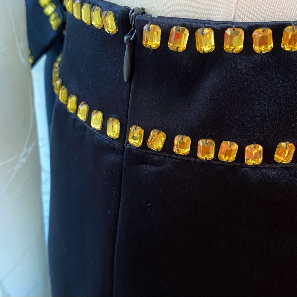 RED VALENTINO YELLOW GOLD BEJEWELED RHINESTONE BOW WAISTBAND BLACK SILK SKIRT - Picture 7 of 12